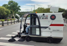嘉兴龙里电动清扫车